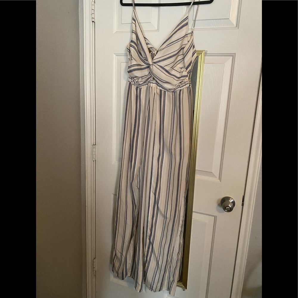 RUE 21. STRIPE JUMPSUIT, SIZE LARGE